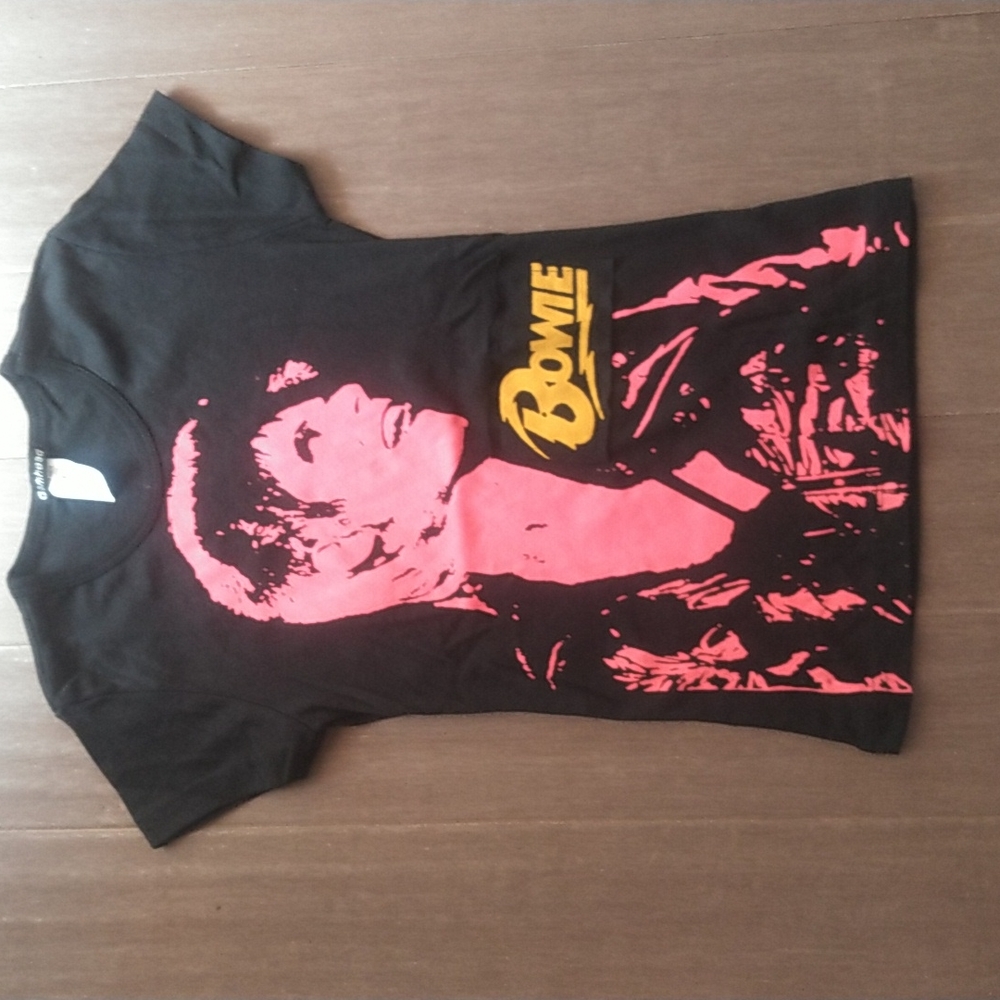 David Bowie T-shirt band rock and roll punk